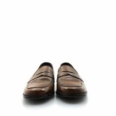 Step up your style game with these Cole Haan Men's Brown Penny Loafers. Crafted with premium leather, these slip-on shoes are perfect for work or dress occasions. With a comfortable fit and timeless design, you'll feel confident and stylish all day long. Don't miss out on this very good condition pair, grab them now! Mens Brown Penny Loafers, Brown Penny Loafers, Semi Formal Outfit, Loafers For Men, Cole Haan Women, Cole Haan Men, Loafers Shoes, Penny Loafers, Feel Confident