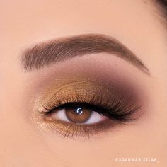 Golden Treasure Palette | MOIRA Cosmetics Eyeshadow For Amber Eyes, Eye Makeup For Yellow Outfit, Makeup Looks For Small Eyes, Black And Golden Eye Makeup, Suttle Makeup, Val Makeup, Elegant Eyeshadow, Yellow Makeup Looks, Eye Shadow Looks