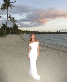 Beach Dress Photoshoot, Coconut Girl Aesthetic, Beach Coconut, Digi Cam, Summer Girl, Princess Girl, Coconut Girl, Cute Preppy Outfits, White Off Shoulder