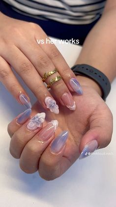 Bubbles Nails, 2000 Nails, Lisa Nails, Nails Nyc, Video Nails, Nyc Nails, Band Nails, Asian Nails, Summery Nails