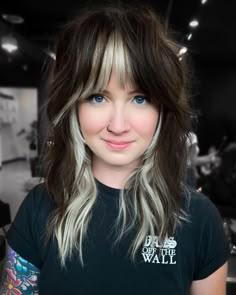 Block Hair Coloring, Block Dyed Hair, Shag Hair, Color Block Hair, Look Grunge, Peekaboo Hair, 2023 Hair, Fabulous Hair, Hair Idea