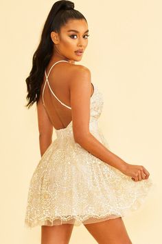 Glitter Floral Mini Dress FABRIC & FIT: Model is wearing size Small. Brides Wedding Dress, Floral Mini Dress, Summer Sale, Dress Fabric, Gold Glitter, Graduation Dress, Stylish Outfits, Backless Dress, Glitter