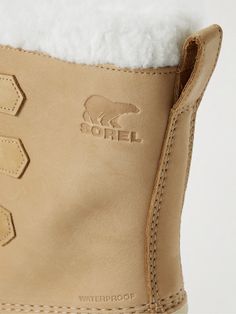 SOREL's signature 'Caribou™' boots are designed to conquer the worst wintry conditions. Made from waterproof nubuck and vulcanised rubber, they have removable wool InnerBoot linings with Sherpa Pile™ cuffs to keep you comfortably warm. The thick AeroTrac™ outsoles will provide steady footing, even on snowy footpaths. Snow Boots For Men, Sorel Waterproof Boots, Mens Waterproof Boots, Sorel Caribou, Sorel Boots, Mens Snow Boots, Boots For Men, Rubber Boots, Cozy Fits