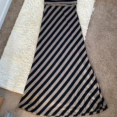 Nwt-Gray/Blk Stripe Maxi Skirt Bought At Henri Girl In Hermosa Beach Boutique Store New With Tags Attached Super Cute Long Maxi Skirt Made In Usa Org. $40 Strip Skirt, Yellow Maxi Skirts, Stripe Maxi Skirt, Stitch Fix Women, Long Maxi Skirt, Yellow Maxi, Beach Boutique, Striped Maxi Skirts, Maxi Skirt Boho