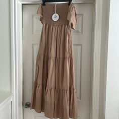 Petal & Pup Nwt Brown Flowy Dress Size 8 - Perfect Maternity Dress Brown Maternity Dress, Size 8 Dress, Maternity Dress, Flowy Dress, Maternity Dresses, Womens Dresses, Dresses, Women Shopping, Color