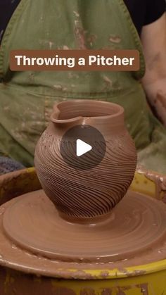 Pottery Pitchers Handmade, Pottery Making Ideas, Pottery Carving Ideas, Wheel Thrown Pottery Ideas, Pottery Creations