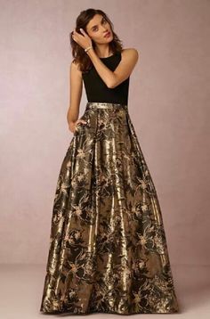 Sage Gown, Black Tie Wedding Guest Dress, Conservative Dresses, Dress Western, Formal Wedding Guest Dress, Floral Bridesmaid Dresses, Fall Bridesmaid Dresses, Black Tie Wedding Guests, Sage Dress