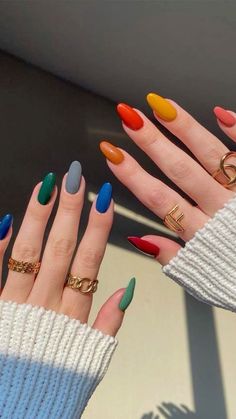 Nails And Rings, Nail Portfolio, Multicolored Nails, Nagellack Trends, October Nails, روتين العناية بالبشرة