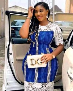 Ankara And Lace, Kente Dress, African Lace Styles, Ankara Dress Styles, Combination Fashion, African Dresses Modern, African Wear Dresses, Gaun Fashion