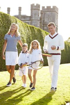 Preppy Family, Country Club Aesthetic, Tennis Sweater, Style College, Ivy League Style, Prep Style, Preppy Lifestyle, Racquets