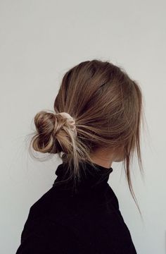 Sisterhood Events, Makeup Lifestyle, Kadeřnické Trendy, Hair Streaks, Simple Hair, Vlasové Trendy, Ootd Photography, Lifestyle Women, Shopping Design