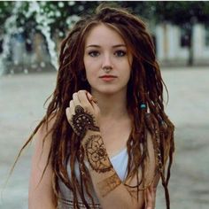 Pretty Dreadlocks, Dread Maintenance, Stile Hippie Chic, White Girl Dreads, Long Dreadlocks, Rasta Hair, New Dreads