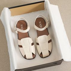 Gender: Women Item Type: Sandals Main Material: Microfiber Leather Style: Casual, Classic, Retro Season: Summer Heel Type: Flat Outsole Material: Rubber Heel Height: Low Heel (1-3 cm) Size Length cm inch 35 22.5 8.86 36 23 9.06 37 23.5 9.25 38 24 9.45 39 24.5 9.65 40 25 9.84 Fashion Brand Design, Zebra Shoes, Armor Shoes, Plus Size Shoes, Black Moccasins, Summer Soft, Summer Heels, Orange Shoes, Nude Shoes