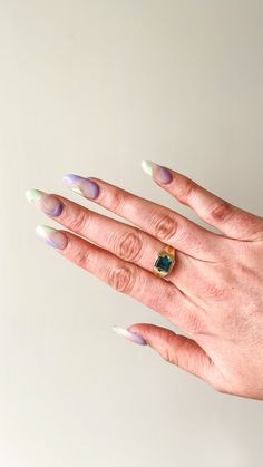 Summer long almond nail pastel green and purple 2022 trends. Trendy acrylic Naila Almond bright fun. Purple And Green Nails Acrylic Pastel, Pastel Green And Purple Nails, Green And Lilac Nails, Pastel Green And Purple, Nail Pastel, Nail Inspo 2022, Nails Sharp, Green Mani, Long Almond Nails