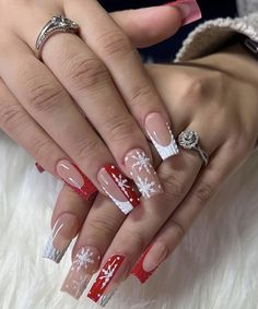 Gel X Nails Christmas, December Nails Acrylic Christmas, 2023 Nails Ideas, Short Christmas Nails, Christmas Nails Designs, Beach Nail Art, Beach Nail, 2023 Nails