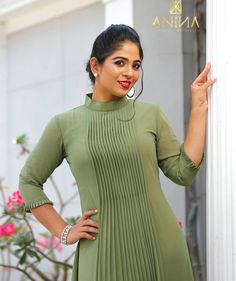 Gorget Kurti, Gorget Kurti Designs Latest, Pintucks Kurti Designs, Georgette Kurtis Designer Latest, Cotton Kurti Neck Designs, Kurta Patterns, Girls Dresses Sewing, Churidar Designs, Simple Kurta Designs