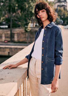 Sezane Will Jacket, Tomboy Shirts, Cotton Textile, Denim Patchwork, Oversized Jacket, Striped Fabrics, Parisian Style, Winter Coat, Blue Stripes