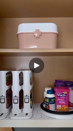 10K views · 251 reactions | Amazon Medicine Cabinet Organization! 
🔗COMMENT “SHOP PLEASE” to receive a DM. 
✨You must follow me to receive a DM or you can find everything in my bio... | By Elnaz Hamai Home Hacks | Facebook Cabinet Caddy, Organization Goals, Ocd Organization, Medicine Cabinet Organization, Bathroom Closet Organization, Organizational Hacks, Cleaning Videos, Medicine Organization, Caddy Organizer