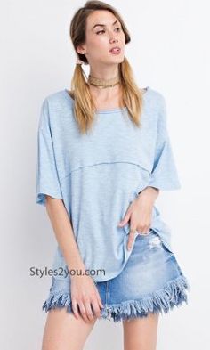 Evereve Short Sleeve Oversized Cotton Knit Tee Washed Blue Spring Clothing, Boho Chic Outfits, Spring Fashion Outfits, Vintage Inspired Outfits, Knit Tees, Gift Certificates, Women Trends, Cute Woman, Cotton Knit