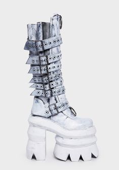 base Leather Platform Knee-high Boots For Alternative Fashion, Combat Boots Platform, Platform Knee High Boots, Platform Combat Boots, Goth Boots, Platform Mary Janes, White Boots, Chunky Platform, Slipper Boots