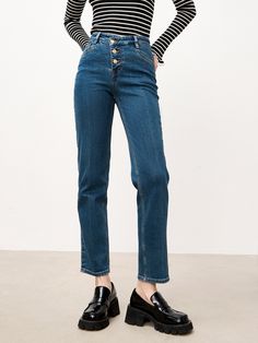 MO&Co.Women Straight High Waist Jeans Features : - Multi-button closure- High waist design- Straight leg and ankle designCode: MBB4JENT12The length of size M is 96cm MATERIALS & CARE : Material: 99.1% Cotton 0.9% SpandexMachine wash separately under 30℃Do not bleach, hang to dryDo not tumble dry, iron at a low temperatureDo not dry clean, do not expose to the sunThe reverse side is washed in a mesh bag, do not soakNotice:1. The leather tag part should not be ironed or wiped.2. Denim products hav Non-stretch Denim Blue Bottoms With Button Closure, Denim Pants With Buttons For Workwear, High Rise Non-stretch Pants With Button Closure, High Waist Denim Blue Bottoms With Buttons, Denim Blue Jeans With Buttons For Work, Cropped Leg Workwear Bottoms With Buttons, Straight Leg Denim Pants With Buttons, High Rise Blue Pants With Buttons, Casual Cropped Leg Jeans With Buttons