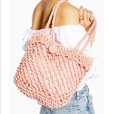 This Pretty Pink Straw Tote Bag Nods To The Accessory Trend In Ultimate Summer Style. 100% Paper. Beach Bags Totes, Purse Trends, Snakeskin Purse, Vegan Leather Tote Bag, Straw Beach Bag, Straw Tote Bag, Vegan Leather Tote, Straw Bags, Pink Purse