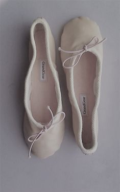 These beautiful ballet slippers are handmade, hand-pleated & hand finished with all possible attention to detail employed to create a very pretty & comfortable shoe. They are made from quality soft ivory calfskin or lambskin leather and lined with cotton. The inner soles are fine suede and the outer full soles are suede leather which provides floor traction. Their matching cord drawstrings are for fitting adjustment and optional ribbons are in matching ivory as well. (There is no additional charge for ribbons or for sewing them.) Ladies would find these slippers great for very special occasions especially weddings, dancing, fantasy footwear or even just romantic feminine slippers for wearing at home.    I do hope you will get as much pleasure from my slippers as I did from making them. The Ballet Slippers Aesthetic, Shoes Hack, Ballerina Slippers, Ballet Beautiful, Home Shoes, Ballet Slippers, Ballerina Shoes, Lambskin Leather, Ballerinas