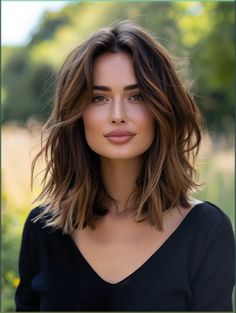 s://www.pinterest.com/97hoi/ Brunette Lob With Layers, Medium Bob Haircut For Round Face Plus Size Wavy Lob, Hair Length For Square Face, Textured Lob With Face Framing Layers, Short Hair With Textured Layers, Long Layer Lob, Layer Lob Haircut, Brunette Color Hair, Lob Square Face