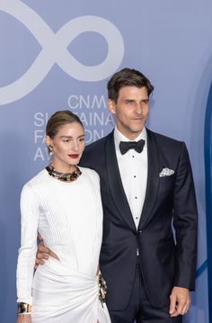 Johannes Huebl, Stylish Couple, Olivia Palermo, Parisian Chic, Palermo, Other People, Paris Fashion, Lookbook, Mens Outfits