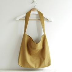 Easy-Wear Casual Minimalist Bag Cotton Plain Tote Bag in Gray Yellow Sage Green - Morimiss.com Plain Tote Bag, Tote Bag School, Plain Tote, Bags To Make, Orange Tote Bags, Hemp Bag, Womens Messenger Bag, Tote Bags For School, Work Tote Bag