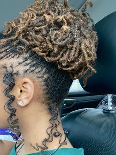 berry.locs on ig Locs Hairstyles Curly Ends, Sisterlocs Bridal Hairstyles, Starter Sister Locs, Microlocs Inspiration, Locs With Loose Ends, Feminine Locs, Microloc Styles, Burgundy Locs, Locs With Curly Ends