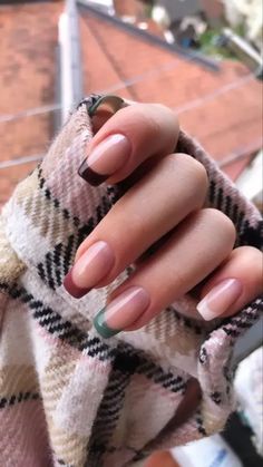 Nail Xmas, Autumn Nails Ideas, Square Nail Designs, Vintage Nails, Subtle Nails, Cute Gel Nails, Autumn Nails, Dream Nails, Fall Nail Designs