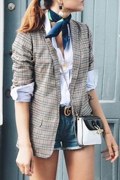 Look Working Girl, Casual Chic Outfits, Mode Tips, Blazer Outfit, Elegante Casual, Trendy Fashion Outfits, Autumn Street Style, Street Style Inspiration, Fall Street Style