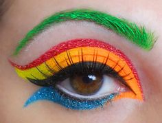 Rainbow Eye Colorful Makeup Looks, Carnaval Make-up, Parrot Costume, Fantasy Make-up, Drag Make-up, Glittery Eyes, Face Paintings, Pandora's Box, Fairy Party