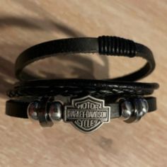 Harley-Davidson Mod Motorcycles H-D Leather Wristband And Leather Biker Bracelet Brand New Size: 23x1.8 Cm, Weight: 28 Gram Harley Davidson Vintage Titanium Steelpunk Bracelet Hip Hop Leather Wristband Hdb-Leather2024003 Black Leather And Stainless Steel Adjustable Bracelet, Classic Silver Leather Bracelet With Black Band, Black Metal Wrap Bracelet For Gift, Adjustable Silver Wristband Fashion Accessory, Adjustable Silver Wristband For Fashion, Adjustable Black Biker Jewelry, Adjustable Silver Bracelet With Leather Strap, Silver Leather Bracelets With Black Band, Silver Leather Bracelet With Black Band