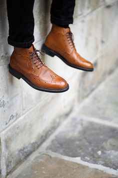 Shoes. Guys Sneakers, Brown Brogues, High Leather Boots, Look Fashion, Nice Shoes