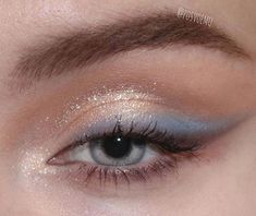 Makeup With Blue Prom Dress, Prom Makeup With Blue Eyeliner, Makeup For Blue Sparkly Dress, Blue Hoco Dress Makeup, Cute Simple Blue Eye Makeup, Graduation Makeup Blue Eyes, Hoco Blue Makeup Looks, Simple Light Blue Makeup Looks, Eyeshadow Looks With Blue Dress