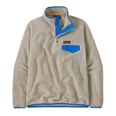 Warm yet lightweight  the Snap-T fleece pullover for women delivers classic Patagonia style and versatility for all kinds of activities. Womens Fleece Pullover, Womens Patagonia, Patagonia Style, Patagonia Outfit, Patagonia Pullover, Wishlist 2024, Patagonia Fleece, Fleece Sweater, Womens Fleece