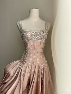 Crystals Dress, Kasut Wanita, Chic Prom Dresses, Modest Bridal, Mode Chanel, Prom Dress Inspiration, فستان سهرة, Fairytale Dress, Dreamy Dress