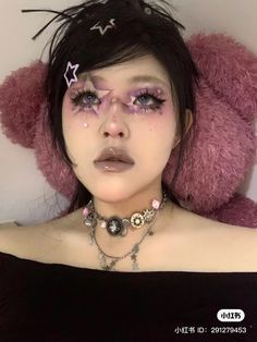 Unconventional Makeup, Funky Makeup, Cute Eye Makeup, Graphic Makeup, Swag Makeup, Star Makeup, Alternative Makeup, Ethereal Makeup, Unique Makeup