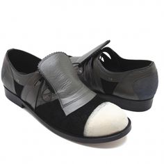 Size: Us 6.5 New Without Box. Retail For $665. Made In Japan. Japan Size 23.5, Fits Us 6 - 6.5. Laced Up Round Toe Suede And Leather Gray Leather Shoes With Leather Sole, Repetto Ballet Flats, Comme Des Garcons Shoes, Gray Leather Shoes, Lace Oxfords, Leather Mary Jane Flats, Comme Des Garcons Black, Canvas Flats, Black Leather Flats