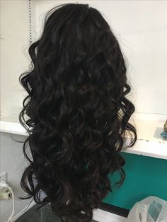 Black Hair Perm, Long Curly Black Hair, Black Hair Curls, Shiny Black Hair, Curly Black Hair, Loose Curly Hair, Wavy Curly Hair