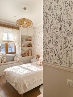 Wainscoting Panels, Nursery Room Inspiration, Nursery Baby Room, Toddler Bedrooms, Big Girl Rooms