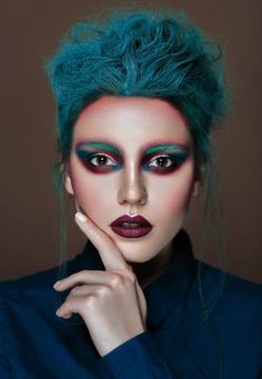 Beauty or Art? Stunning Avant Garde Makeup ... Experimental Makeup, Hd Make Up, Futuristic Makeup, Makeup Skills, Mekap Mata, Extreme Makeup