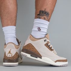 Jordan 3 Palomino, Jordans 3, High Air Force 1, Nike Air Jordan 3, Jordan 3 Retro, Popular Sneakers, Exclusive Sneakers, Air Jordan 3 Retro, Adidas Spezial