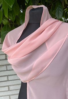 A very elegant chiffon shawl for your wedding party or evening dress. Made of soft and light chiffon. Color: pink peach misty rose blush ( other colors are available ) Size : 200 cm x 45 cm approximately You can use it as a wrap, shawl or stola. WE have matching bags in our Etsy Shop! WE accept credit cards! Elegant Pink Shawl For Party, Elegant Pink Party Shawl, Elegant Fitted Pink Shawl, Elegant Pink Silk Shawl, Star Shawl, Wedding Shrug, Bolero Wedding, Rose Peach, Chiffon Shawl