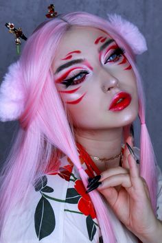 #kitsune #asianculture #makeup Kitsune Eye Makeup, Kitsune Halloween Costume, Kitsune Face Markings, Kitsune Costume, Kitsune Cosplay, Kitsune Cosplay Makeup, Kitsune Photoshoot, Kitsune Clothes