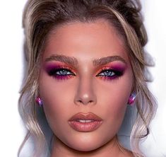 Makeup Looks For Summer, Eyeshadow Makeup Looks, Sunset Eyeshadow, Looks For Summer, Nude Palette, Professional Makeup Artist, Pretty Eyes, Eyeshadow Looks, The Sunset