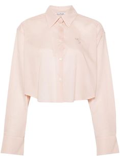 pink cotton poplin texture straight-point collar drop shoulder long sleeves buttoned cuffs embroidered logo at the chest curved hem cropped front button fastening Acne Studios Top, Trendy Cropped Shirt For Daywear, Trendy Cropped Shirt For Spring, Pink Cotton Cropped Shirt, Elegant Cropped Cotton Shirt, Trendy Long Sleeve Cropped Shirt For Daywear, Chic Long Sleeve Cotton Cropped Shirt, Cotton Workwear Crop Top, Cotton Crop Top For Workwear