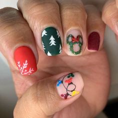 Disney Christmas Nails, Disneyland Nails, Nail Christmas, Nails Disney, Disney Nail Designs, Mickey Mouse Nails, Disney Inspired Nails, Disney Acrylic Nails, Mickey Nails